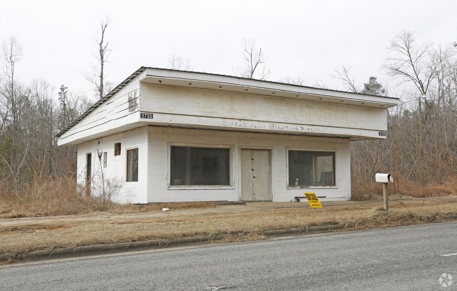 N 221/226 Hwy, Marion, NC for sale - Primary Photo - Image 1 of 1