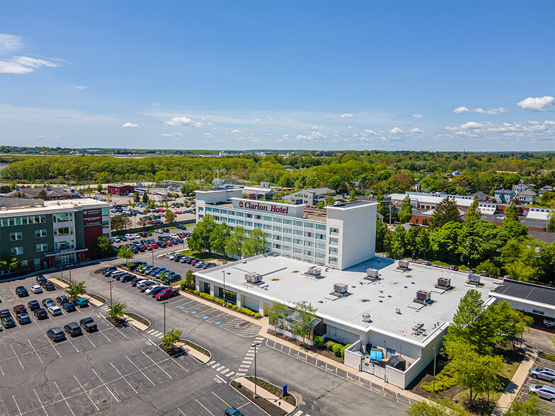 1230 Congress St, Portland, ME for rent - Building Photo - Image 2 of 17