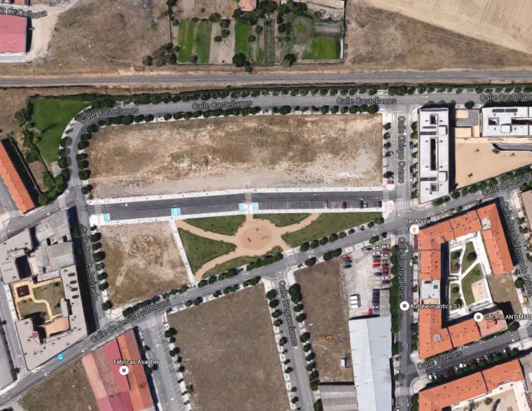 Land in Salamanca for sale Aerial- Image 1 of 2