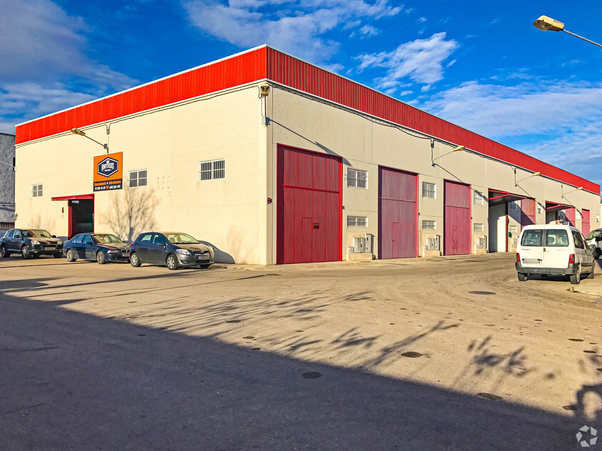 Industrial in Campo Real, Madrid for sale Building Photo- Image 1 of 2