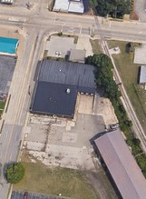 701 W Laketon Ave, Muskegon, MI - aerial  map view