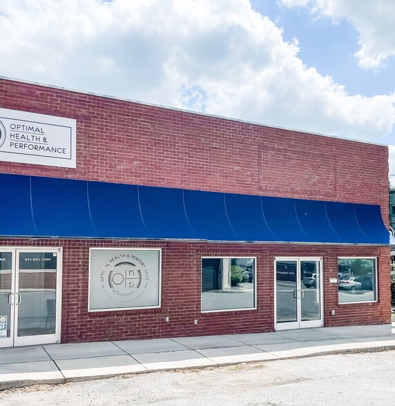 11 N Oak Ave, Cookeville, TN for sale - Building Photo - Image 1 of 1