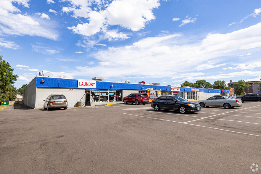 2786-2796 S Federal Blvd, Denver, CO for rent - Primary Photo - Image 1 of 4