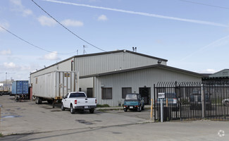 More details for 8977 Railroad Ave, Oakland, CA - Industrial for Rent