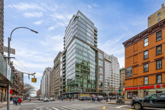 More details for 300 E 23rd St, New York, NY - Build-to-Rent for Auction