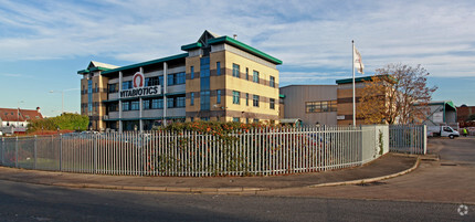 1 Apsley Way, London for sale Primary Photo- Image 1 of 1