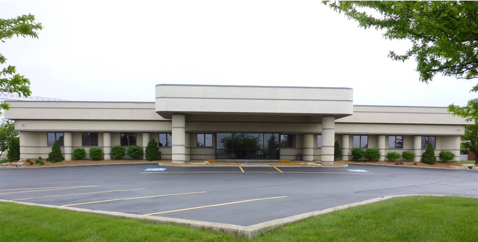 1477 E 83rd Ave, Merrillville, IN for sale - Building Photo - Image 1 of 1