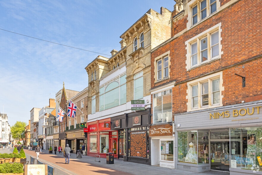 26 Market St, Leicester for sale - Building Photo - Image 2 of 3