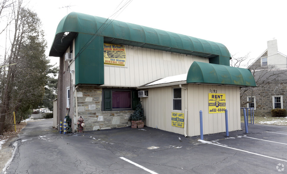 1193 Bristol Pike, Bensalem, PA for sale - Primary Photo - Image 1 of 1