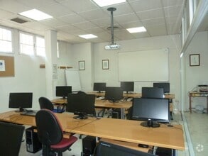 Retail in Guadalajara, Guadalajara to rent Interior Photo- Image 1 of 15