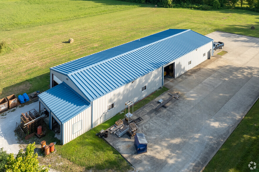 2933 Highway 1016, Berea, KY for sale - Building Photo - Image 1 of 32