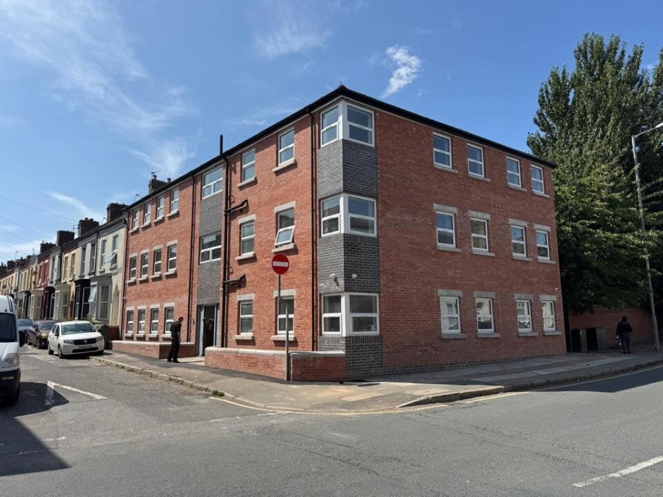 2 Cotswold St, Liverpool for sale Primary Photo- Image 1 of 7