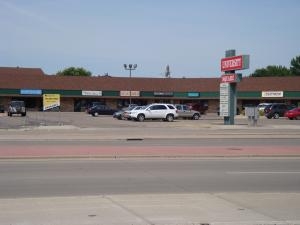 More details for 2607-2621 University Dr S, Fargo, ND - Office/Retail for Rent