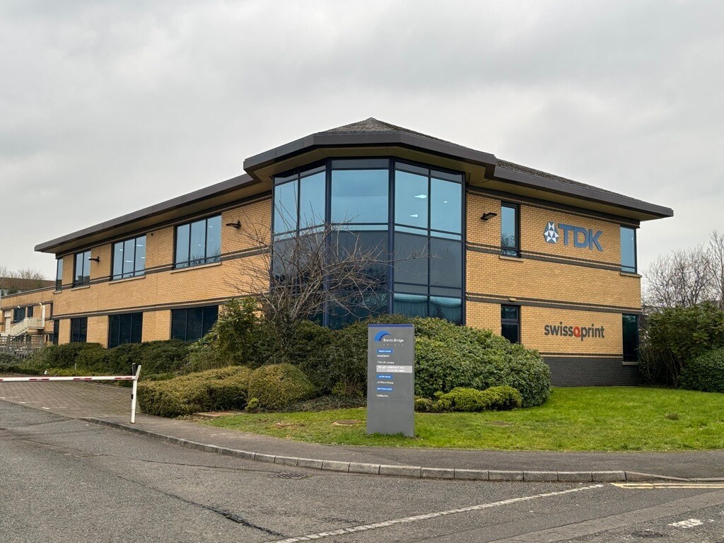 Brants Bridge, Bracknell for sale Building Photo- Image 1 of 1