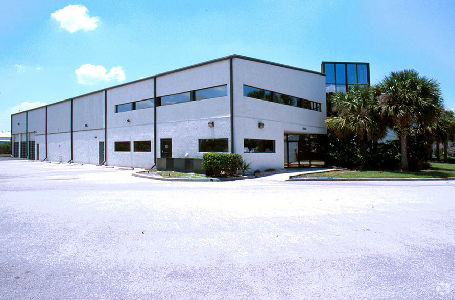 3855 St. Valentine Way, Orlando, FL for sale - Building Photo - Image 2 of 9