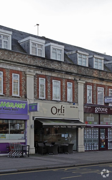 295 Hale Ln, Edgware for sale - Primary Photo - Image 1 of 1