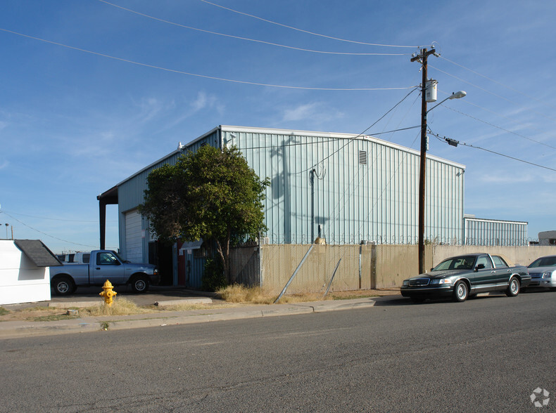 7235 N 67th Ave, Glendale, AZ for rent - Building Photo - Image 3 of 3