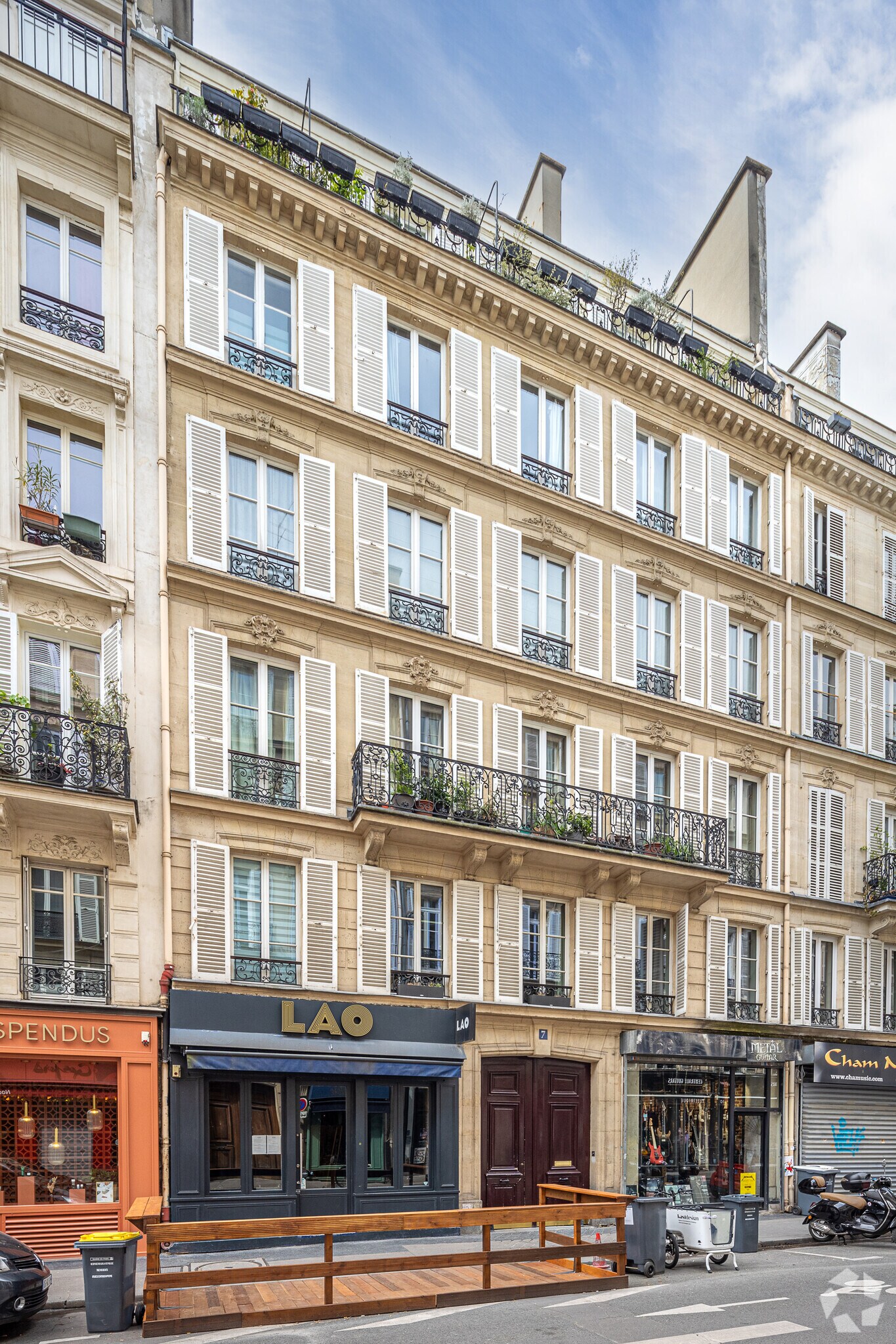 Build-to-Rent in Paris for sale Primary Photo- Image 1 of 10