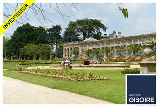 More details for Retail for Sale