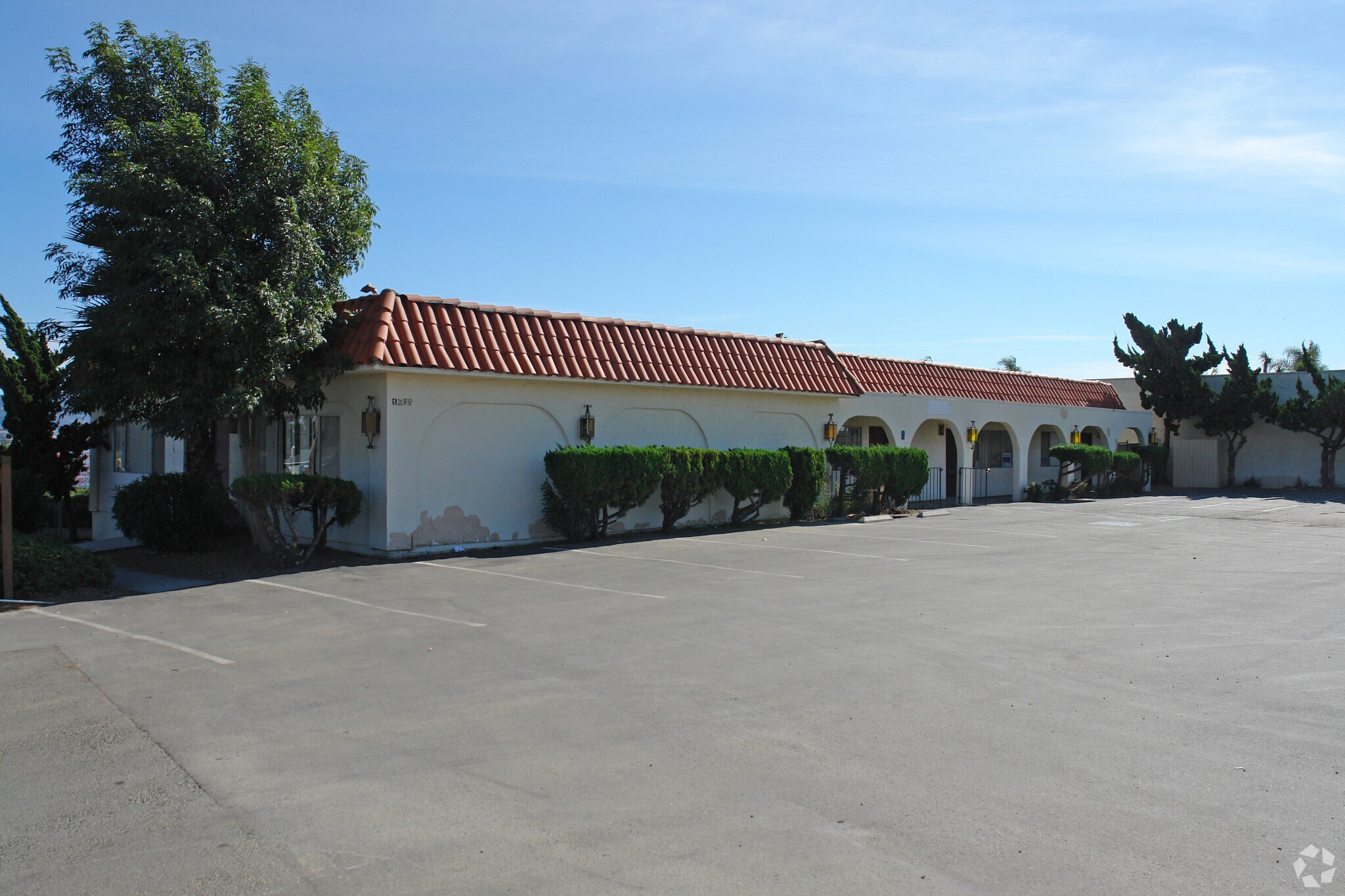 1605 W Mission Rd, San Marcos 92069 OfficeRetail for Rent