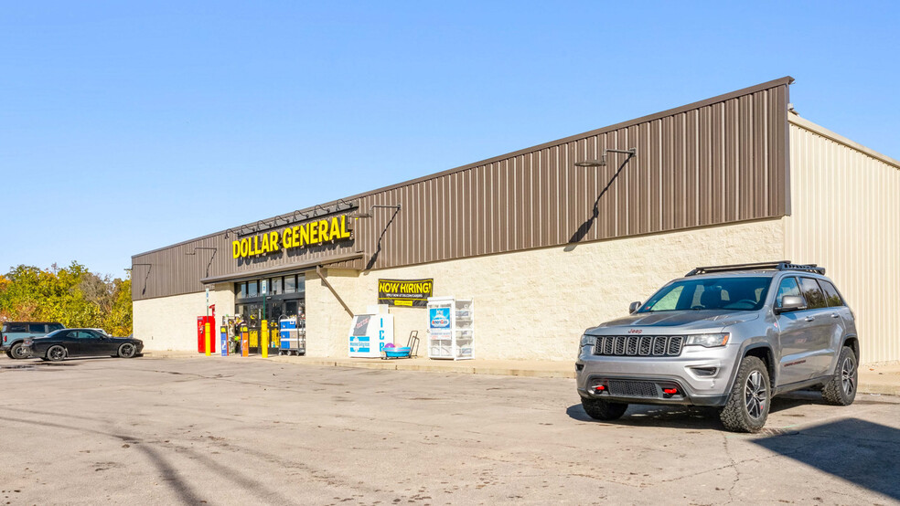 807 S Main St, Upland, IN for sale - Primary Photo - Image 1 of 3