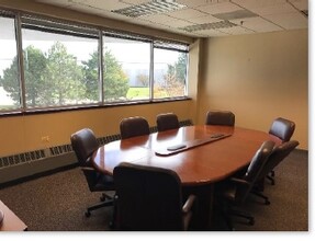 1391 Corporate Dr, Mchenry, IL for sale Interior Photo- Image 1 of 6