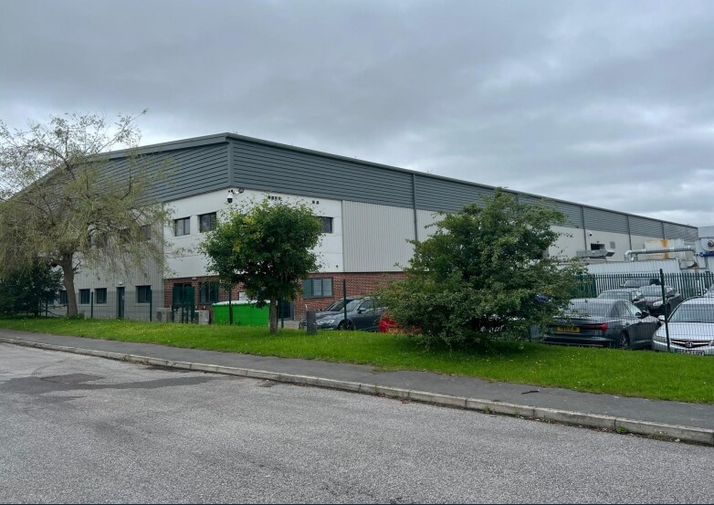 Bryans Clos, Doncaster for sale - Primary Photo - Image 1 of 1