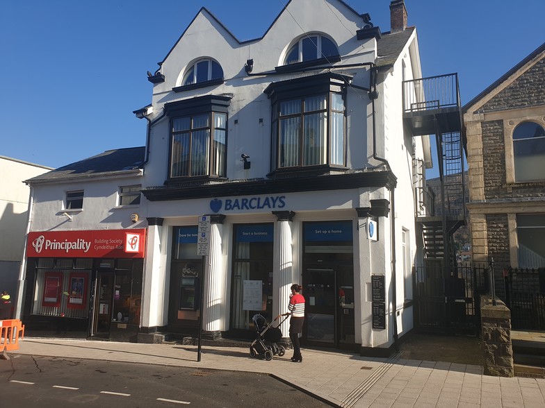 31 Dunraven St, Tonypandy for sale - Primary Photo - Image 1 of 1