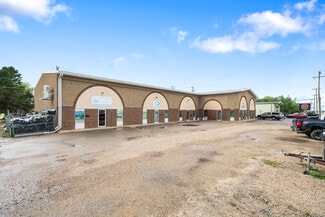 More details for 5702 50 Av, Lloydminster, AB - Light Industrial to Rent