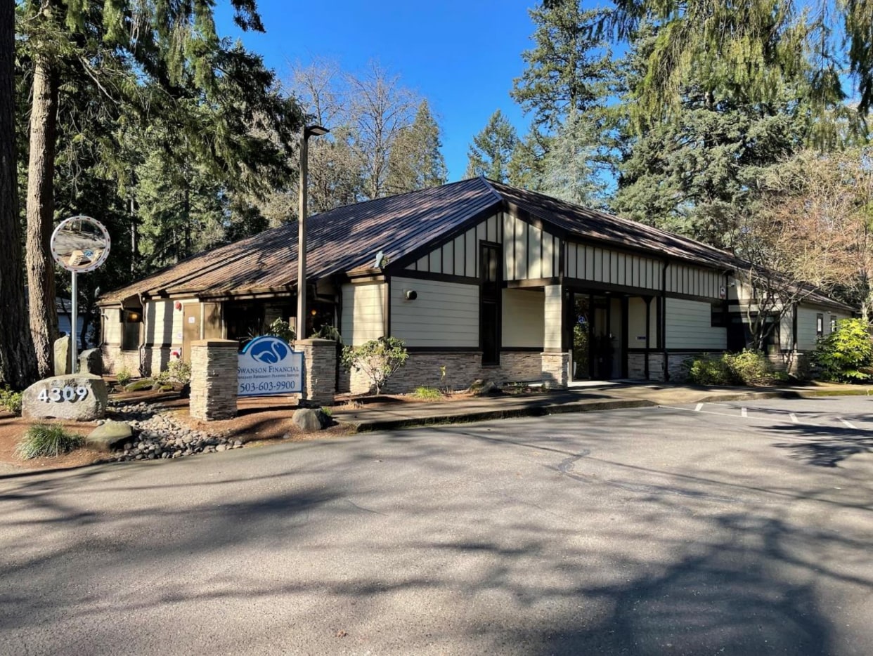 4309 SW Oakridge Rd, Lake Oswego, OR for sale Building Photo- Image 1 of 24