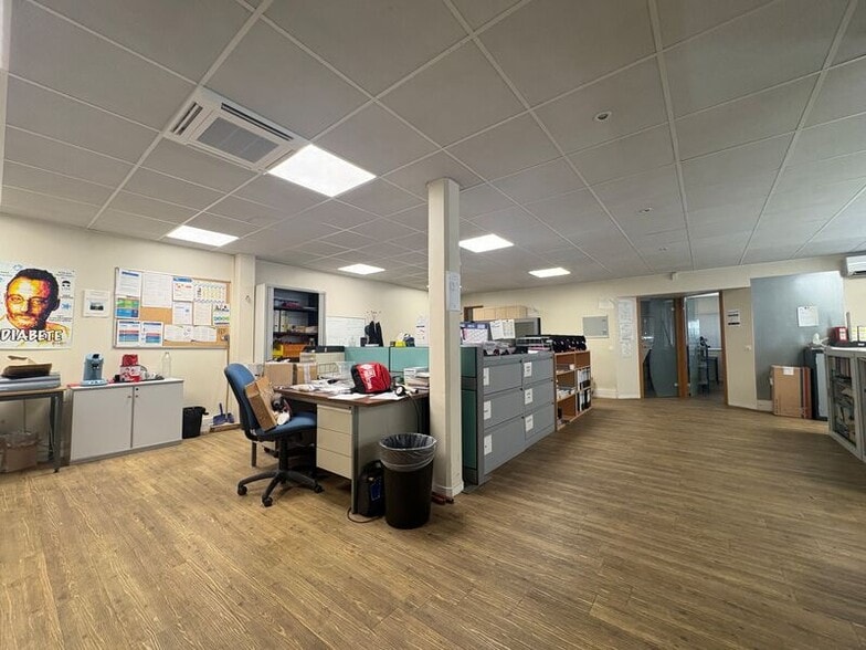 Office in Chassieu for sale - Interior Photo - Image 3 of 6