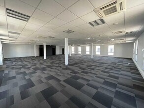 11 Rue Aimé Cotton, Saint-Priest to rent Interior Photo- Image 2 of 13