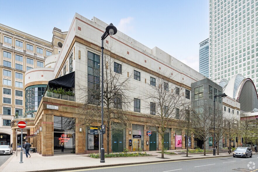Cabot Place W, London for sale - Primary Photo - Image 1 of 1