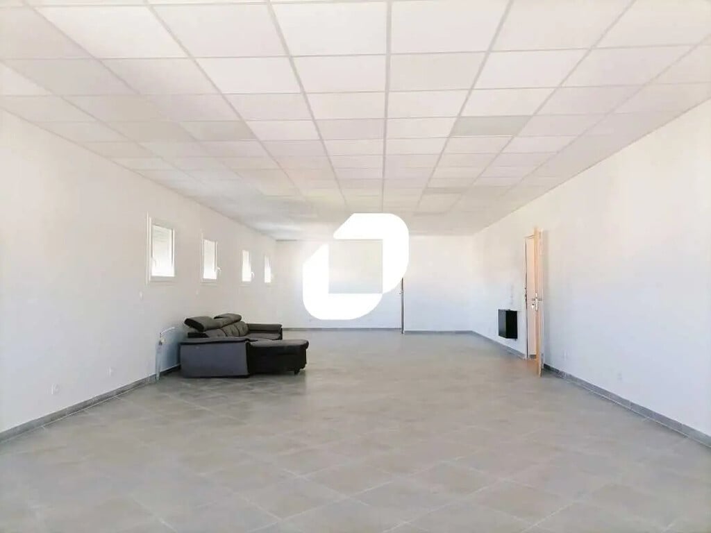 Location Bureaux 78 m² à 254 m² - Photo 1