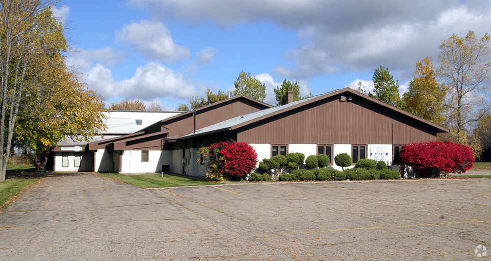 4800 N Grand River Ave, Lansing, MI 48906 UK