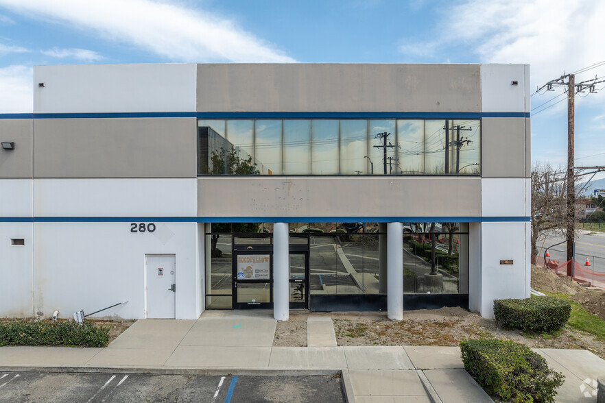 280 W Valley Blvd, Rialto, CA for rent - Building Photo - Image 2 of 7