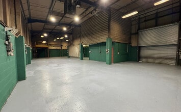 Storeys Bar Rd, Peterborough to rent Interior Photo- Image 2 of 5