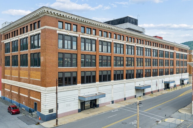 More details for 319 Washington St, Johnstown, PA - Office for Auction