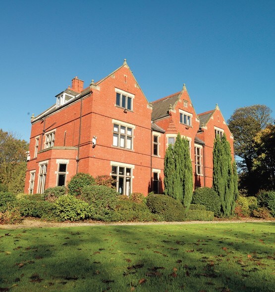 Rectory Ln, Warrington to rent - Building Photo - Image 3 of 9