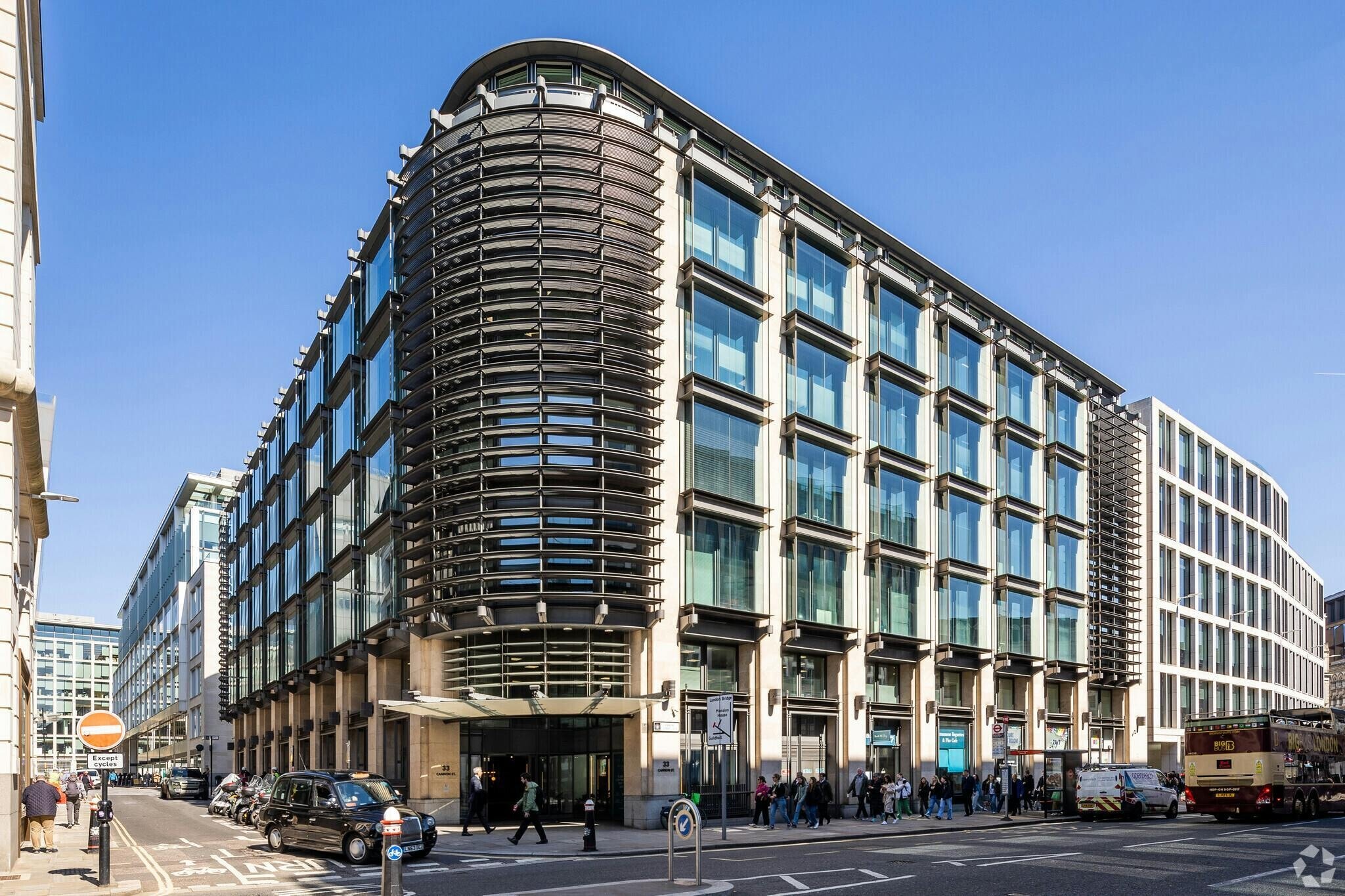 27-37 Cannon St, London to rent Building Photo- Image 1 of 2