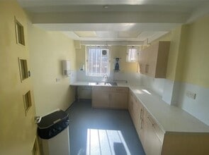 27 Guildhall Walk, Portsmouth to rent Interior Photo- Image 2 of 5