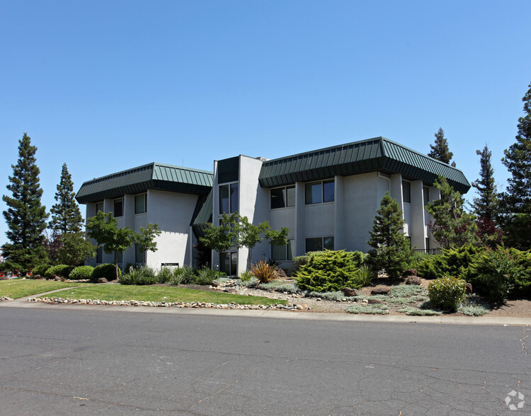 8160 Signal Ct, Sacramento, CA for rent - Primary Photo - Image 1 of 4