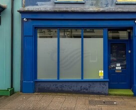 High St, Narberth to rent Building Photo- Image 1 of 7