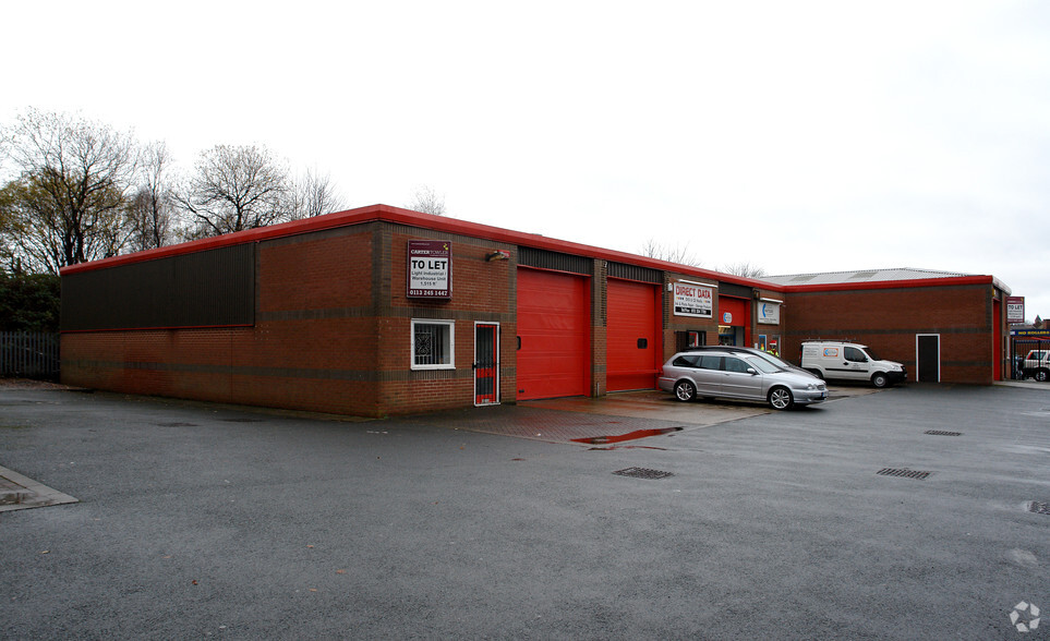 Stanningley Rd, Leeds for rent - Building Photo - Image 2 of 3