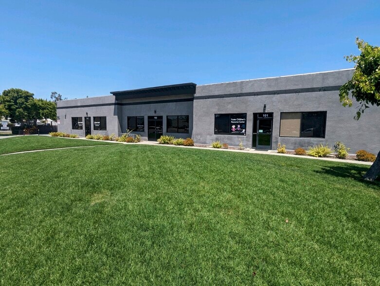 19431 Business Center Dr, Northridge, CA for sale - Building Photo - Image 1 of 1