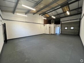 Perry Rd, Witham to rent Interior Photo- Image 1 of 3