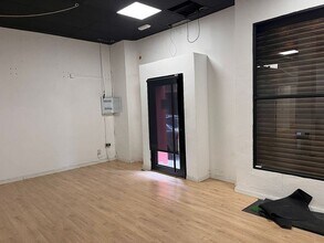 Retail in Talavera de la Reina, Toledo to rent Interior Photo- Image 1 of 2