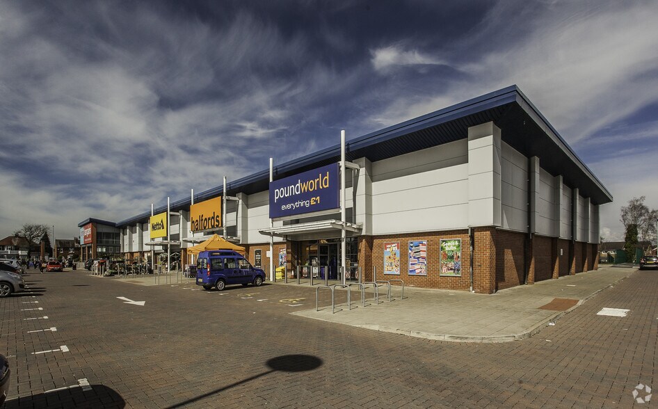 Hattersley Way, Ormskirk for sale - Primary Photo - Image 1 of 1