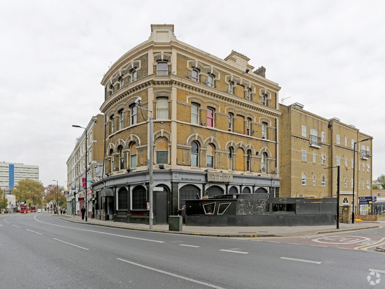 319 Camberwell Rd, London for sale - Primary Photo - Image 1 of 1