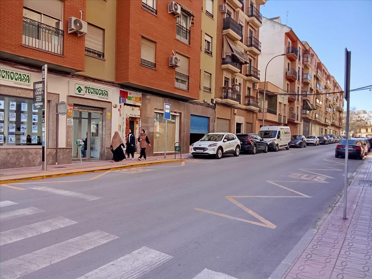 Calle Alfonso X el Sabio, Linares, Jaén for sale Building Photo- Image 1 of 3